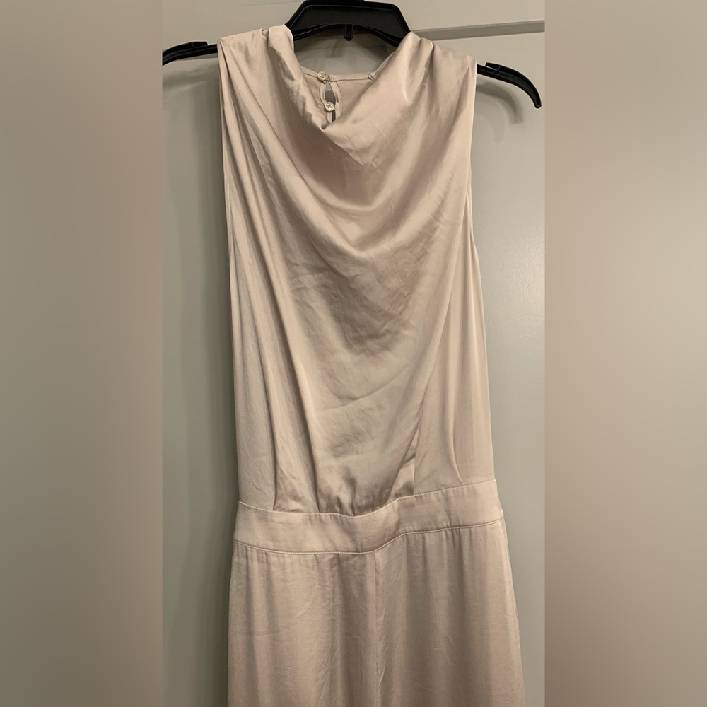 Reiss Rose Sleeveless Cowl Neck Jumpsuit Size 8 Neutral/Light Gray NWT - Picture 6 of 16